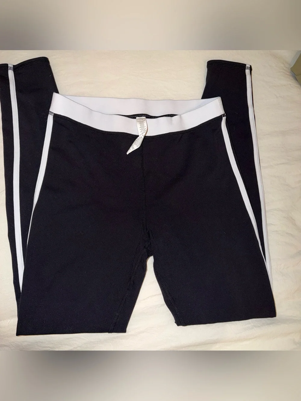 380 Alo Yoga Airbrush High Waist Streamlined Leggings- Size L